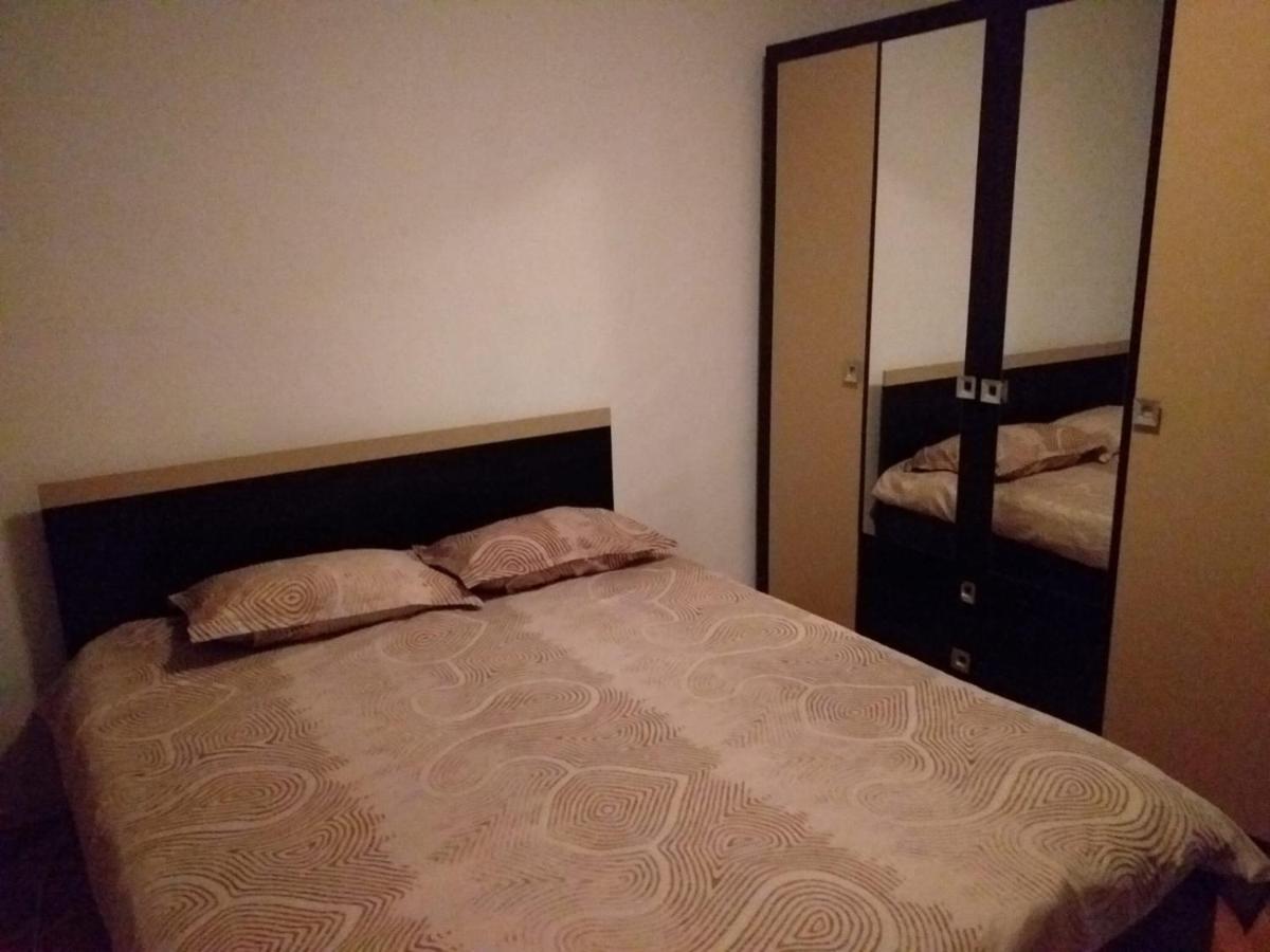 Apartament 3 Camere Алба-Юлія Екстер'єр фото